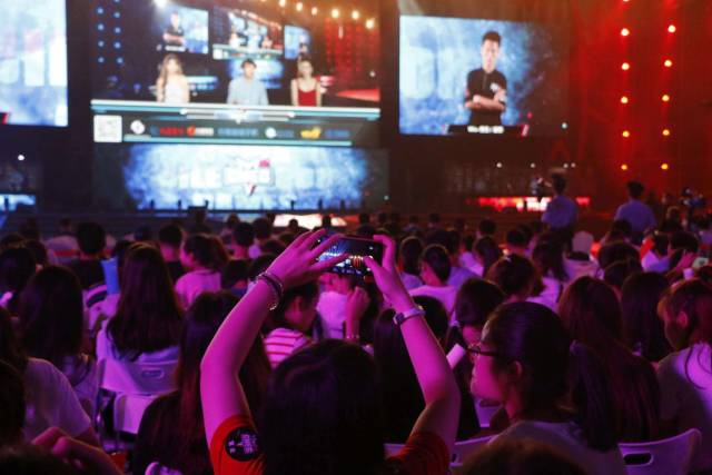 随着赛季的 随着赛季的