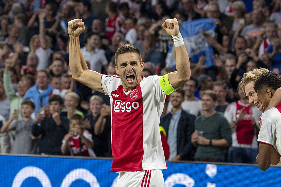 足阵容短板 足阵容短板