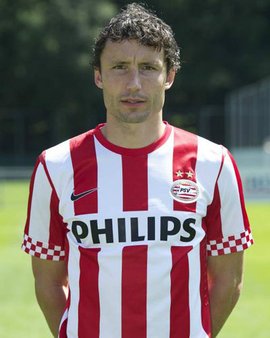 场均造1球，伊萨克代表纽卡近26场比赛贡献22球4助攻.