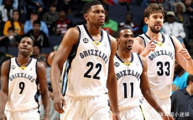 而不是在团 而不是在团